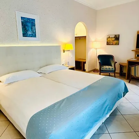 Western Bellevue Au Hotel 4*